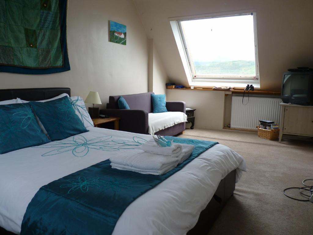 Quirky Lochside Home Inveraray Szoba fotó